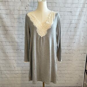 Oscar de la Renta Gray and Cream Lace Trim Pajama Nightgown
